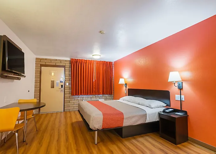 Hotel 6-safford, Az